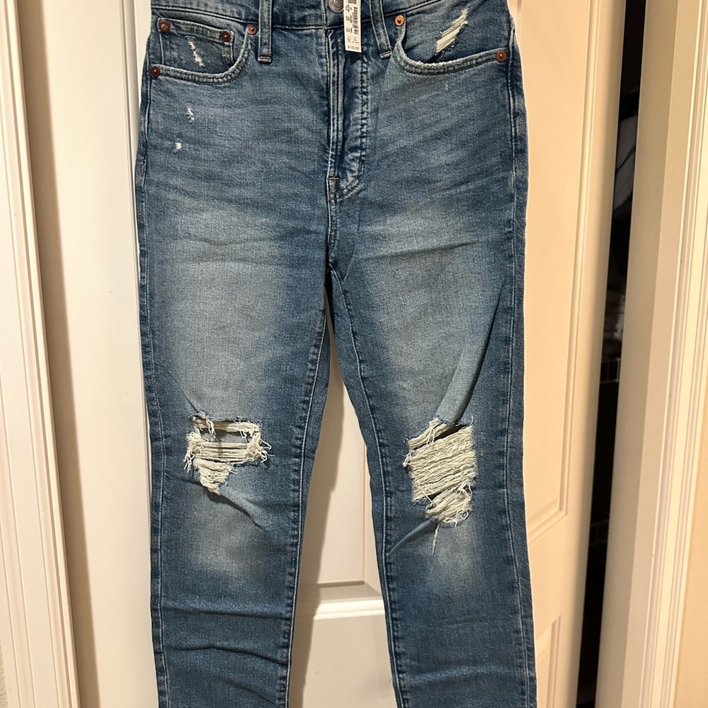 Distressed madewell jeans - brand new with tags